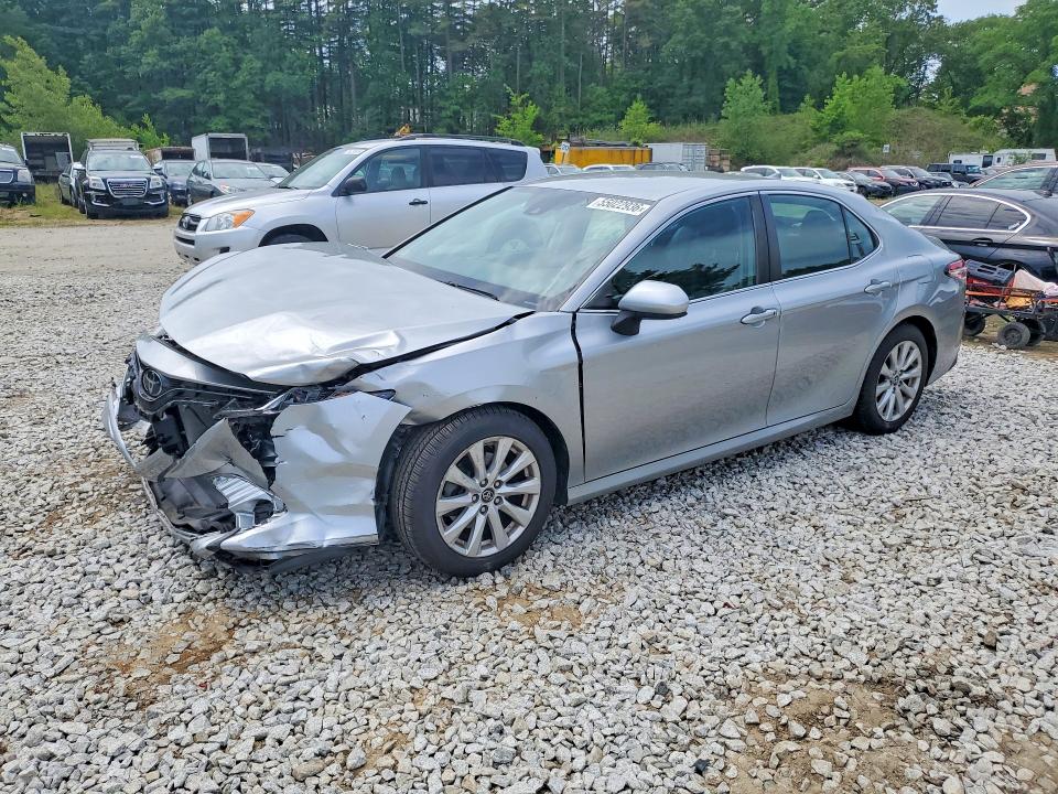2019 Toyota Camry VIN 4T1B11HKXKU797401 COPART salvage auction — FRONT END, Salvage Title, sold $3,800 on 2026-07-29 (photo 1)
