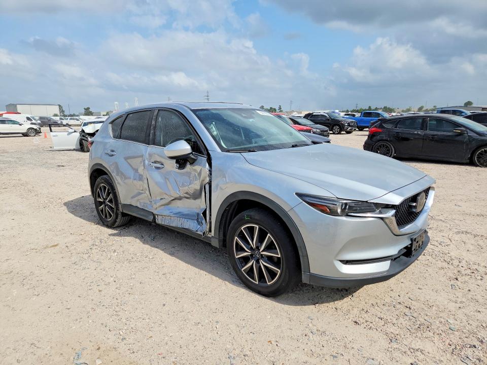 2018 Mazda Cx-5 VIN JM3KFADM0J0342793 COPART salvage auction — SIDE, Tx - Salvage Vehicle Title, sold $5,400 on 2026-07-21 (photo 4)