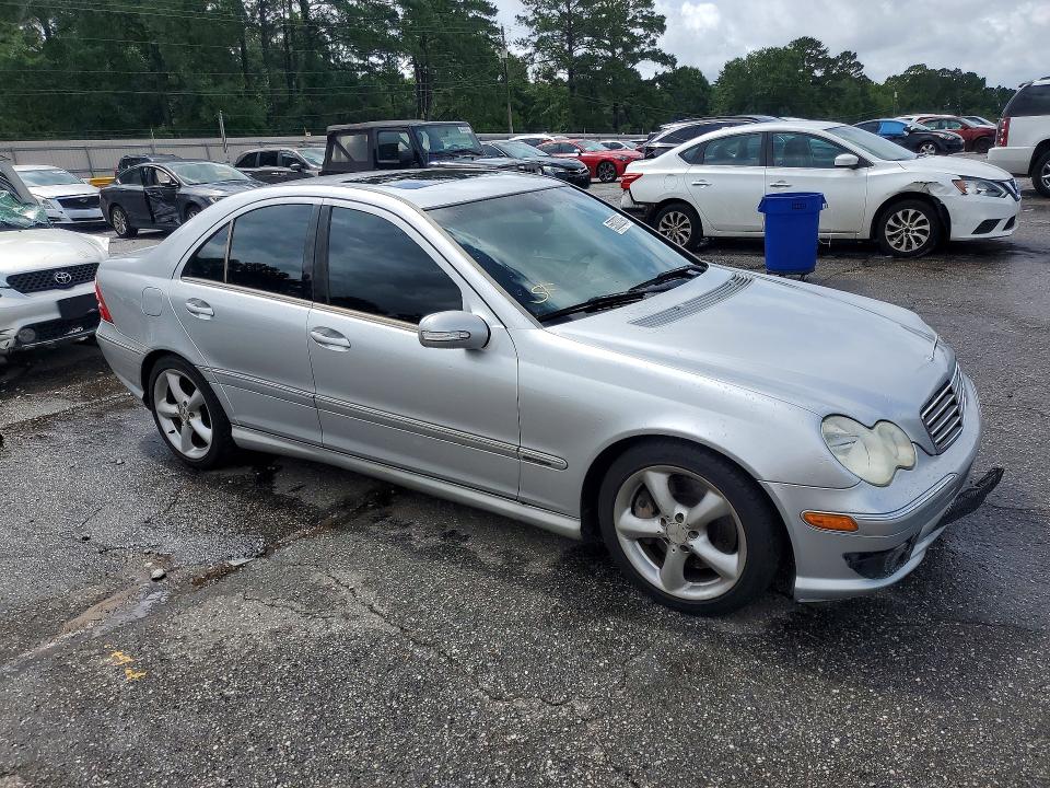 2005 Mercedes-benz C-klasse VIN WDBRF40J85F683140 COPART salvage auction — UNDERCARRIAGE, Al - Cert Of Title-Salvage Title, sold $225 on 2026-07-06 (photo 4)