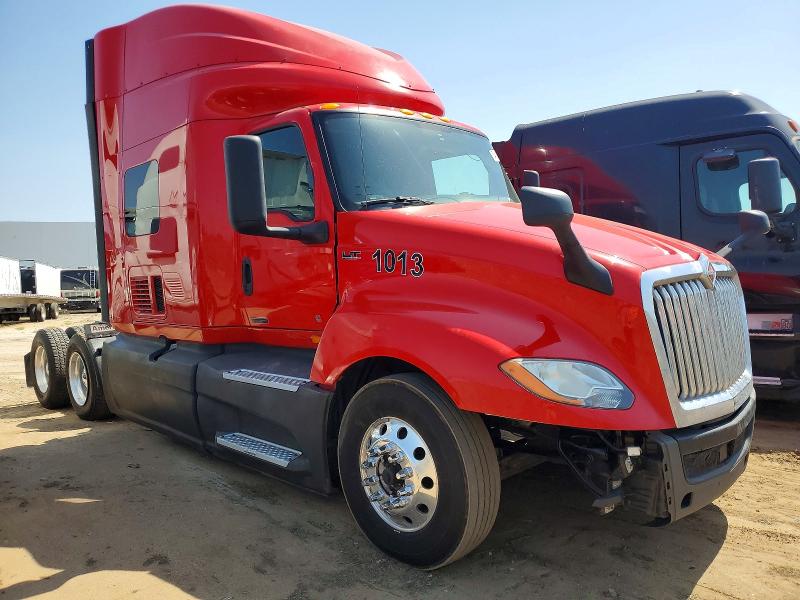2019 International Lt VIN 3HSDZAPR5KN506586 — COPART salvage auction photo