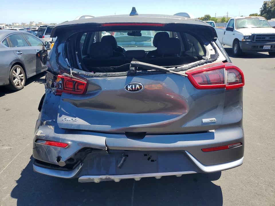 2018 Kia Niro VIN KNDCB3LC4J5200821 COPART salvage auction — REAR END, Ca - Salvage Certificate, sold $275 on 2026-07-22 (photo 6)
