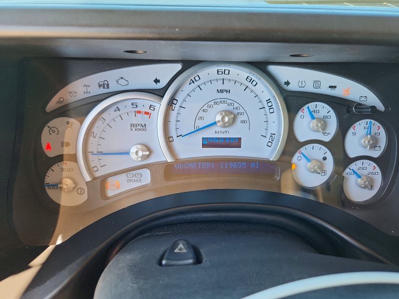 2005 Hummer H2 VIN 5GRGN22U15H112244 COPART salvage auction — FRONT END, Tx - Salvage Vehicle Title, sold $6,700 on 2026-07-02 (photo 9)