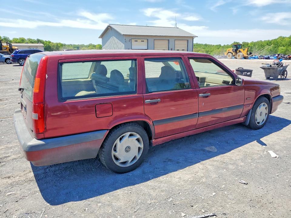 1996 Volvo 850 VIN YV1LW5542T2258320 COPART salvage auction — MECHANICAL, Pa - Cert Of Title, sold $400 on 2026-08-17 (photo 3)