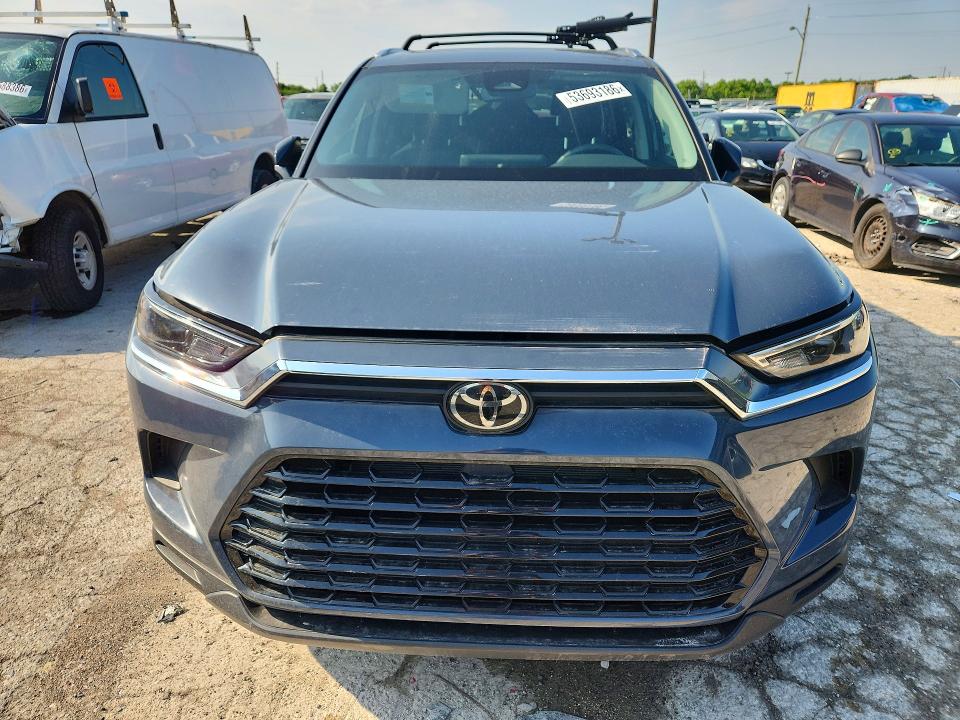 2024 Toyota Highlander VIN 5TDAAAB58RS060800 COPART salvage auction — NORMAL WEAR, In - Cert Of Title-Salvage Title, sold $25,000 on 2026-07-17 (photo 5)