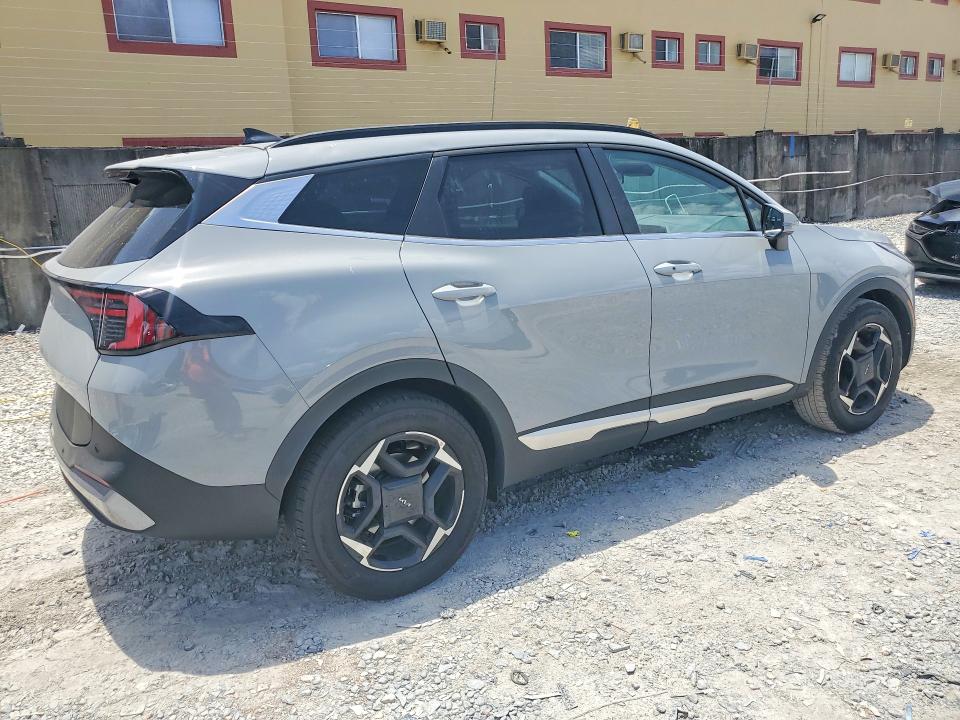 2026 Kia Sportage VIN 5XYK33DF9TG419074 COPART salvage auction — ROOF, Salvage Title, sold $8,800 on 2026-07-27 (photo 3)