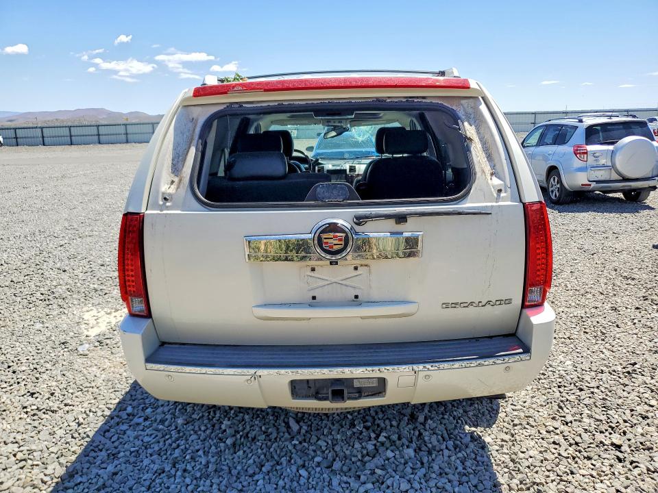 2008 Cadillac Escalade VIN 1GYFK63878R278761 COPART salvage auction — ROOF, Nv - Salvage Title, sold $2,500 on 2026-07-09 (photo 6)