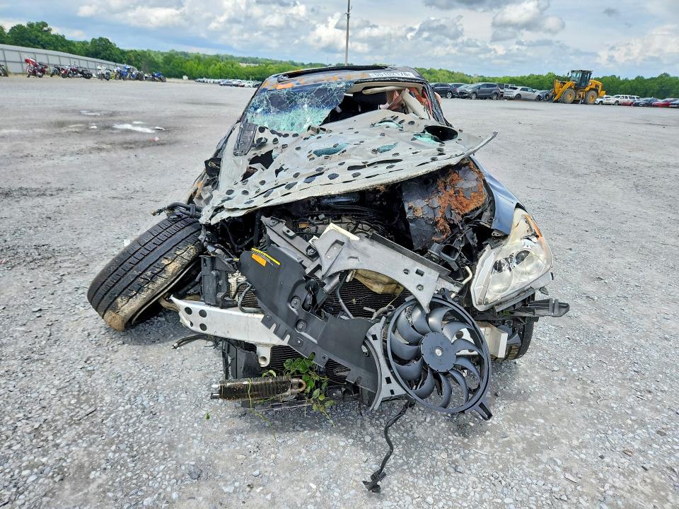 2009 Infiniti G VIN JNKCV64E29M602541 COPART salvage auction — ROLLOVER, SC - CERT OF TITLE-SALVAGE, sold $175 on 2026-07-29 (photo 5)