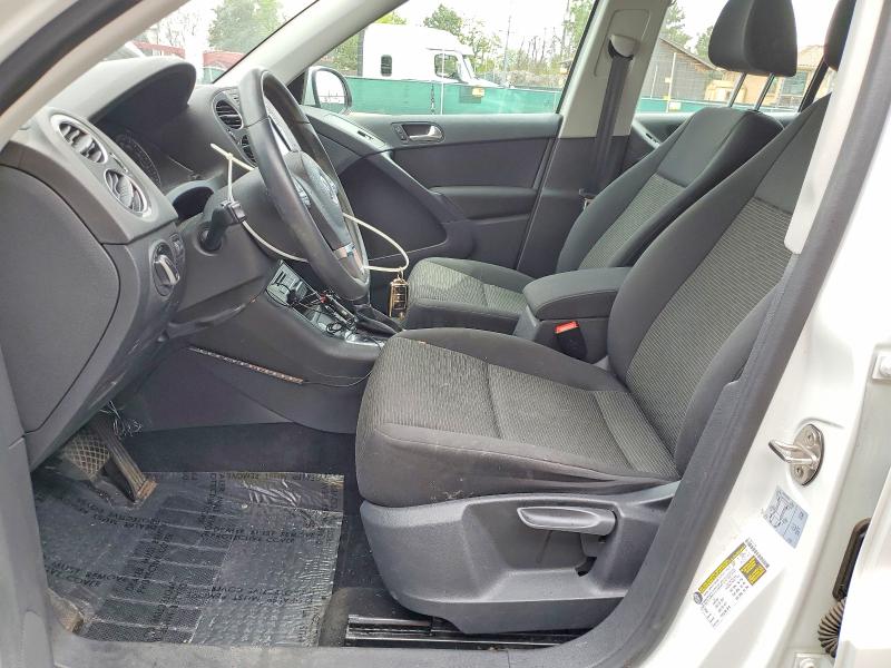 2017 Volkswagen Tiguan VIN WVGBV7AX7HK045513 COPART salvage auction — FRONT END, Co - Public - Salvage Title, sold $1,350 on 2026-07-14 (photo 7)