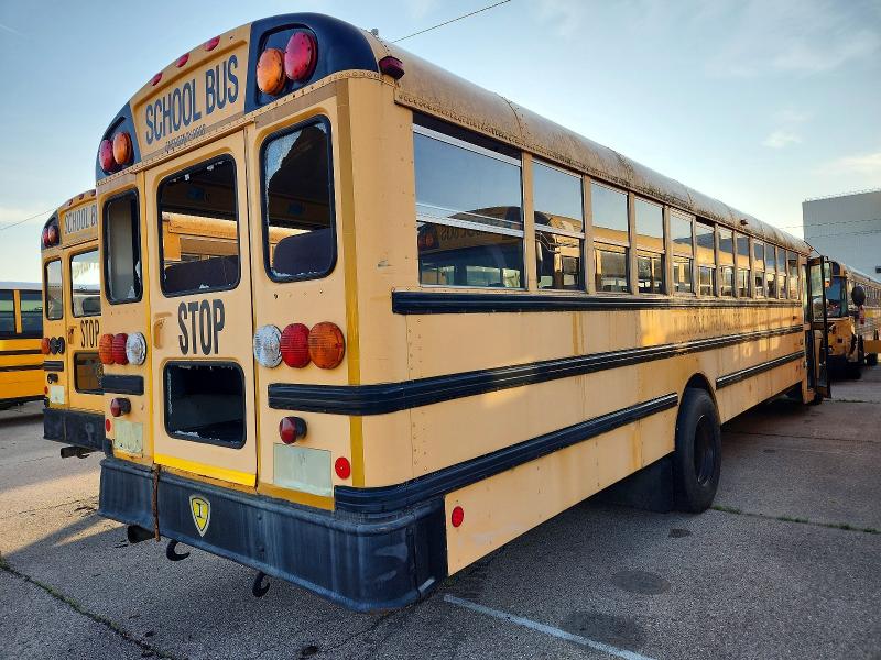 2007 Ic corporation Ce series school VIN 4DRBUAAN57B479829 COPART salvage auction — REAR END, Oh - Certificate Of Title, sold $2,500 on 2026-07-08 (photo 4)