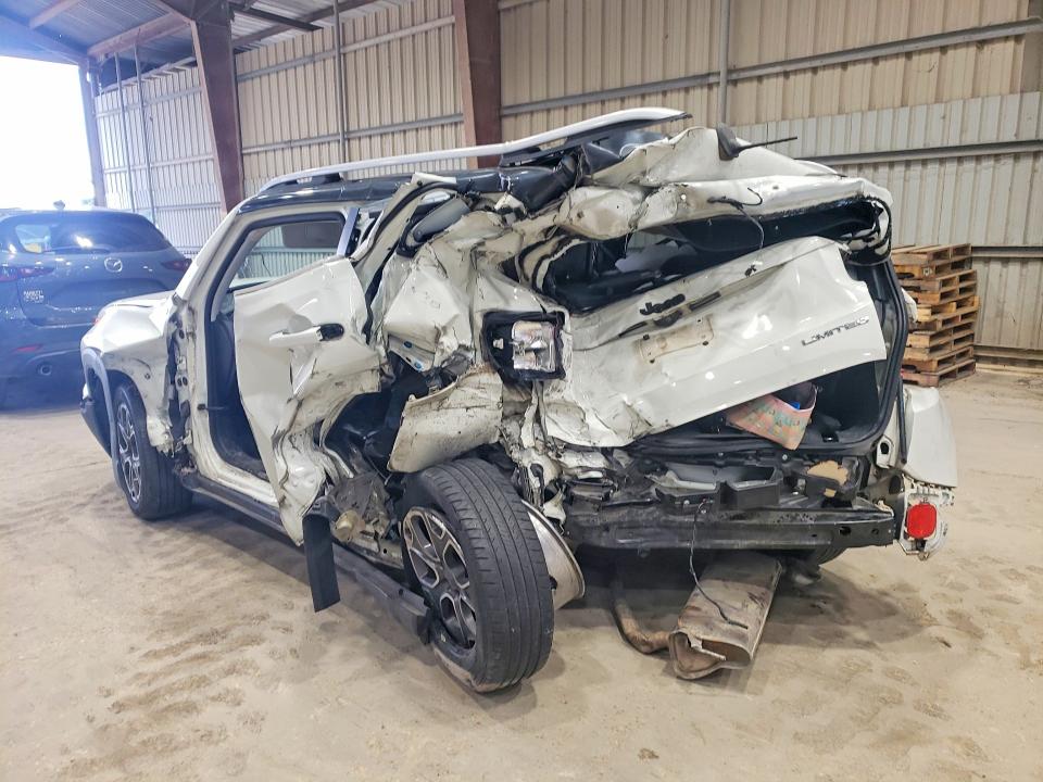 2016 Jeep VIN ZACCJADTXGPC66005 COPART salvage auction — ROLLOVER, LA - CERT OF TITLE-SALVAGE, sold $125 on 2026-07-24 (photo 2)