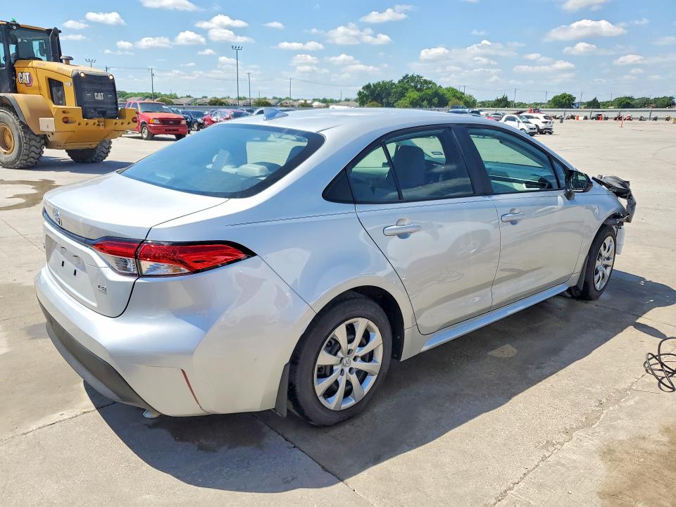 2026 Toyota Corolla VIN 5YFB4MDE3TP367334 COPART salvage auction — FRONT END, Tx - Salvage Vehicle Title, sold $6,200 on 2026-07-21 (photo 3)