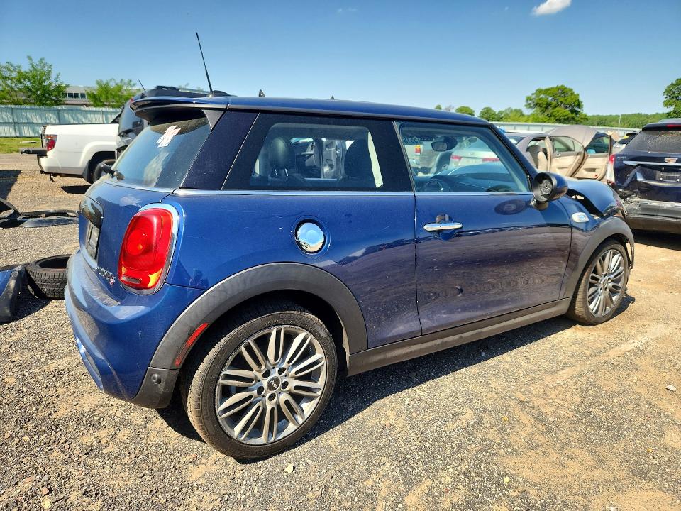 2014 Mini Cooper VIN WMWXM7C58ET970054 COPART salvage auction — FRONT END, Wi - Junked Vehicle Bill Of Sale, sold $200 on 2026-07-14 (photo 3)