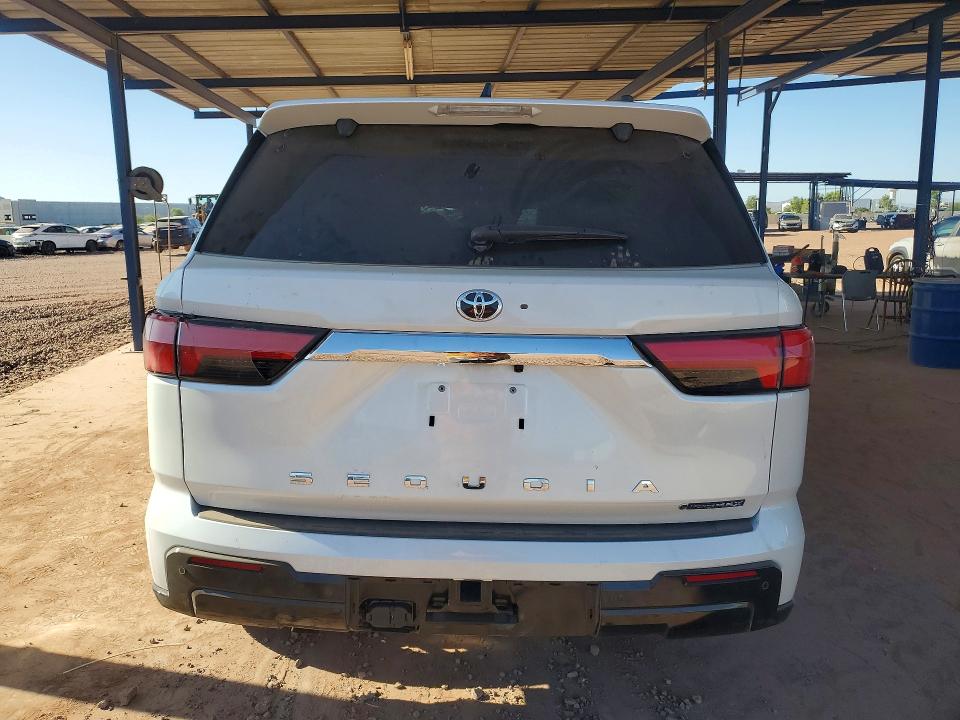 2026 Toyota VIN 7SVAAABA3TX086659 COPART salvage auction — ROLLOVER, Az - Cert Of Title - Salvage, sold $35,750 on 2026-07-14 (photo 6)