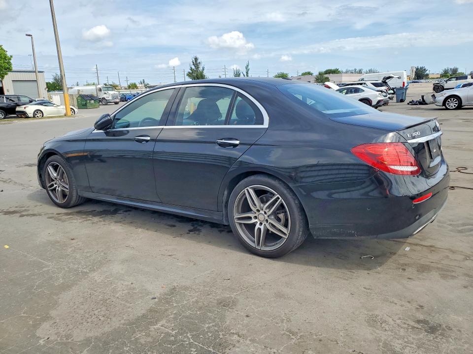 2017 Mercedes-benz E-class VIN WDDZF4JB8HA209172 COPART salvage auction — SIDE, FL - CERT OF TITLE SLVG REBUILDABLE, sold $8,900 on 2026-07-13 (photo 2)