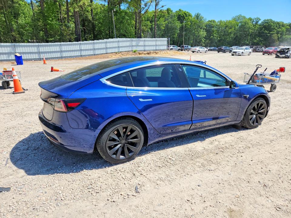 2018 Tesla Model 3 VIN 5YJ3E1EB8JF134689 COPART salvage auction — REAR END, Nc - Salvage Certificate Of Title, sold $750 on 2026-07-31 (photo 3)