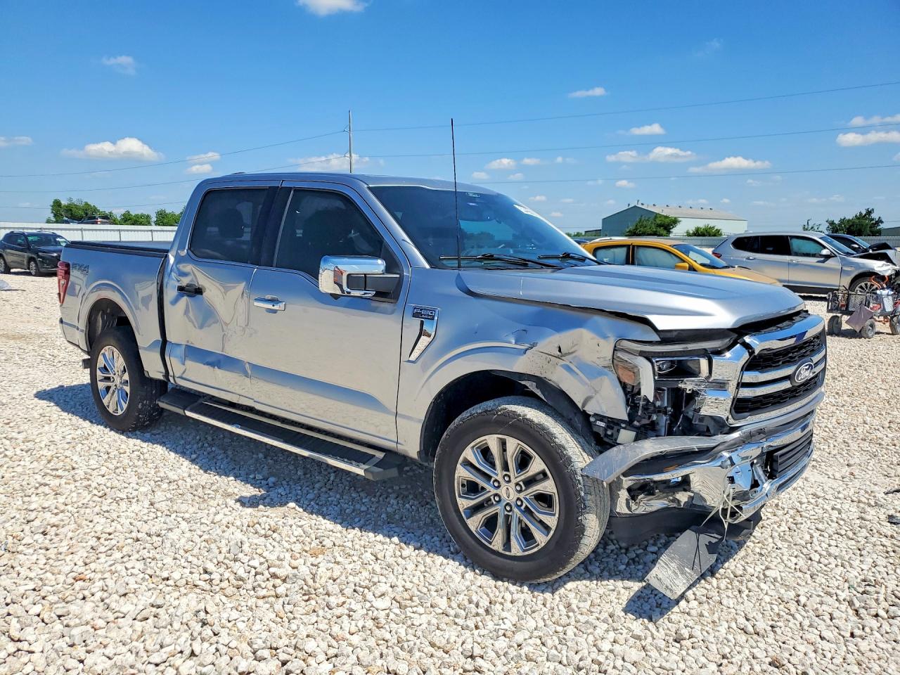 2025 Ford F-150 Lightning VIN 1FTFW5L50SFB08096 COPART salvage auction — Front End, TX - SALVAGE VEHICLE TITLE, sold $25,250 on 2026-07-02 (photo 4)