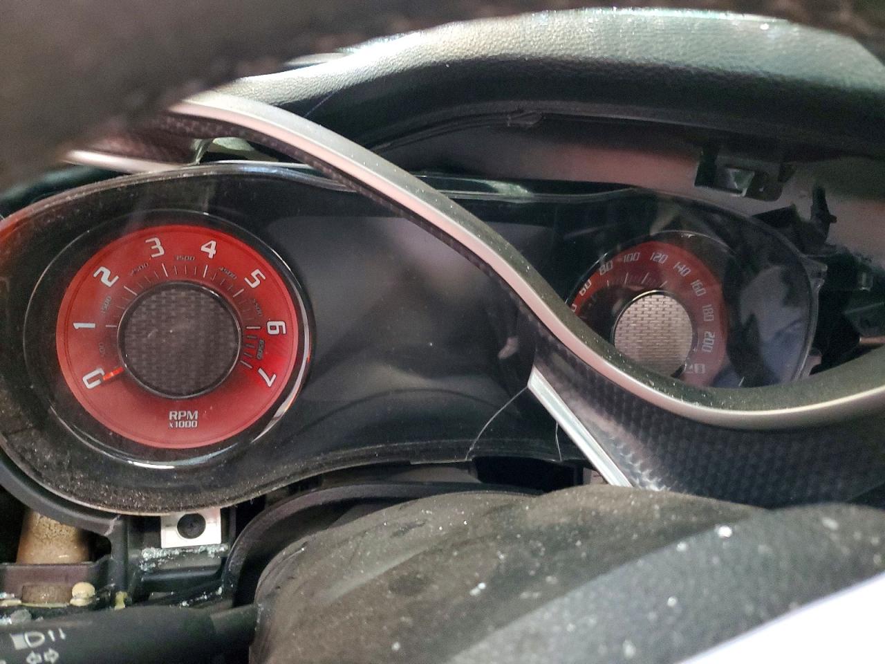 2019 Dodge Challenger VIN 2C3CDZL99KH529854 COPART salvage auction — All Over, TX - CERTIFICATE OF TITLE, sold $11,700 on 2026-07-09 (photo 9)
