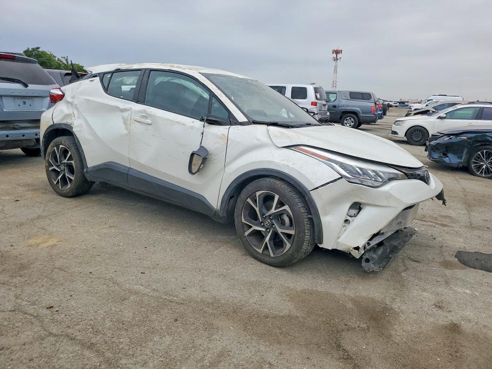 2021 Toyota C-hr VIN NMTKHMBX9MR133389 COPART salvage auction — ROLLOVER, Ca - Salvage Certificate, sold $1,450 on 2026-07-17 (photo 4)