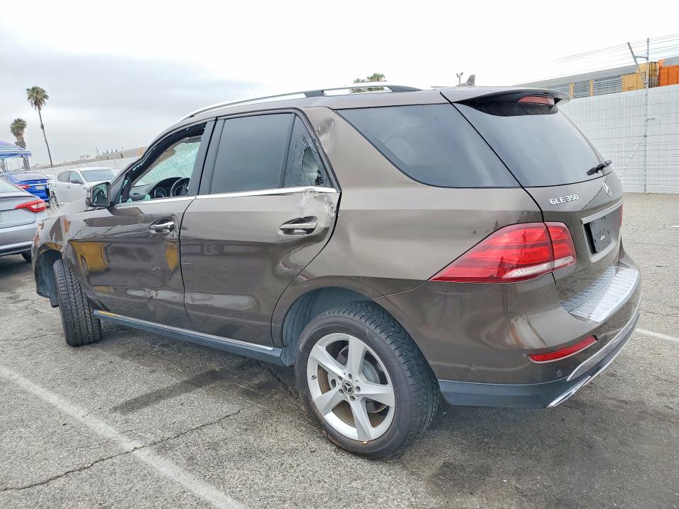 2018 Mercedes-benz Gle VIN 4JGDA5HB6JB029568 COPART salvage auction — ROLLOVER, Ca - Salvage Certificate, sold $8,300 on 2026-07-31 (photo 2)