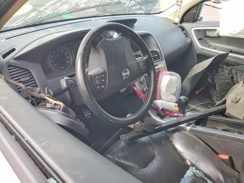 2010 Volvo Xc60 VIN YV4960DZXA2107977 COPART salvage auction — FRONT END, OR - LIEN PAPERS SALVAGE, sold $325 on 2026-07-13 (photo 8)