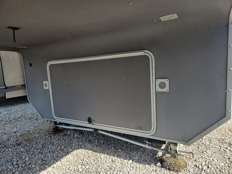 2020 Highland ridge Open range VIN 58TCH0BV5L3BD3106 COPART salvage auction — ALL OVER, TX - SALVAGE VEHICLE TITLE, sold $2,000 on 2026-07-30 (photo 8)