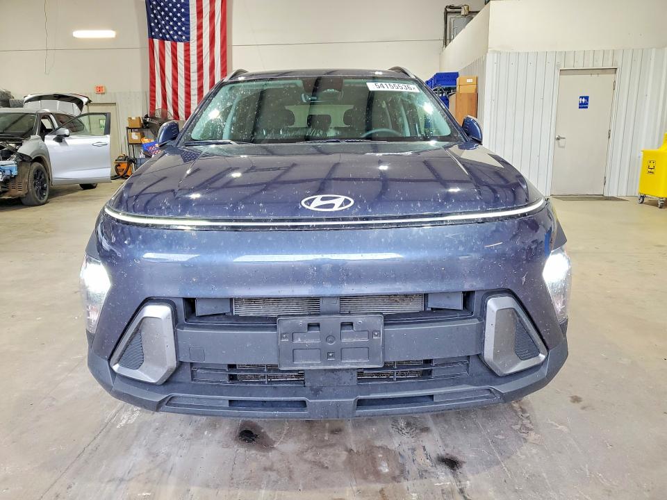 2025 Hyundai Kona VIN KM8HC3AB1SU275492 COPART salvage auction — SIDE, Tx - Salvage Vehicle Title, sold $7,100 on 2026-07-20 (photo 5)