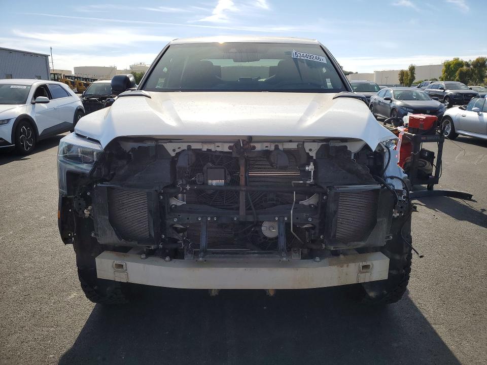 2026 Toyota Tundra VIN 5TFPC5DBXTX127736 COPART salvage auction — REAR END, Ca - Salvage Certificate, sold $36,250 on 2026-07-15 (photo 5)