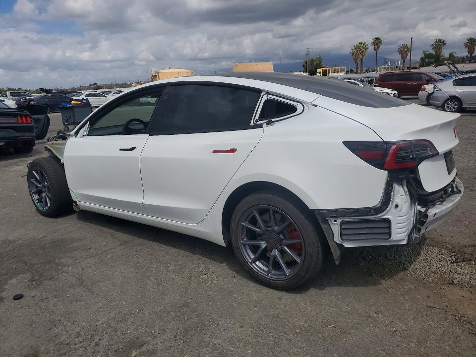 2022 Tesla VIN 5YJ3E1EB1NF274069 COPART salvage auction — FRONT END, Ca - Salvage Certificate, sold $10,200 on 2026-07-20 (photo 2)
