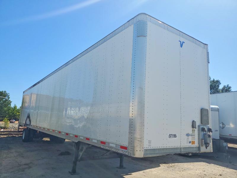 2022 Vanguard Maxcube 53 VIN 5V8VA5324NT200122 COPART salvage auction — BURN, SC - CERT OF TITLE-SALVAGE FIRE, sold $6,900 on 2026-07-31 (photo 1)