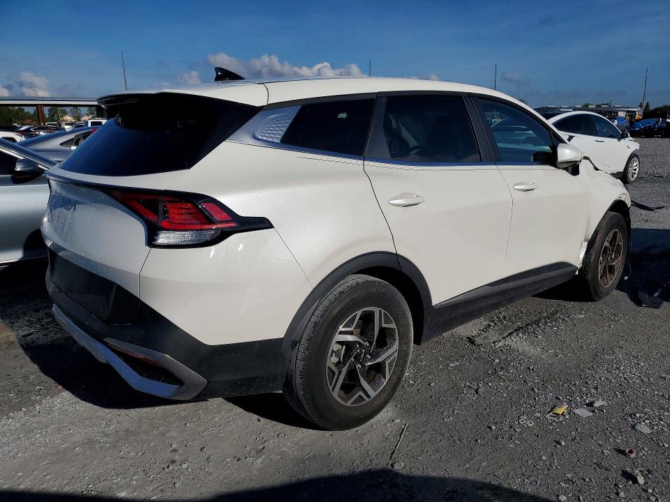 2023 Kia Sportage VIN KNDPU3AF7P7035062 COPART salvage auction — FRONT END, Fl - Certificate Of Destruction, sold $5,300 on 2026-07-31 (photo 3)