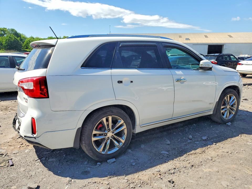 2014 Kia Sorento VIN 5XYKWDA7XEG527071 COPART salvage auction — REAR END, PA - CERTIFICATE OF SALVAGE, sold $2,700 on 2026-07-13 (photo 3)
