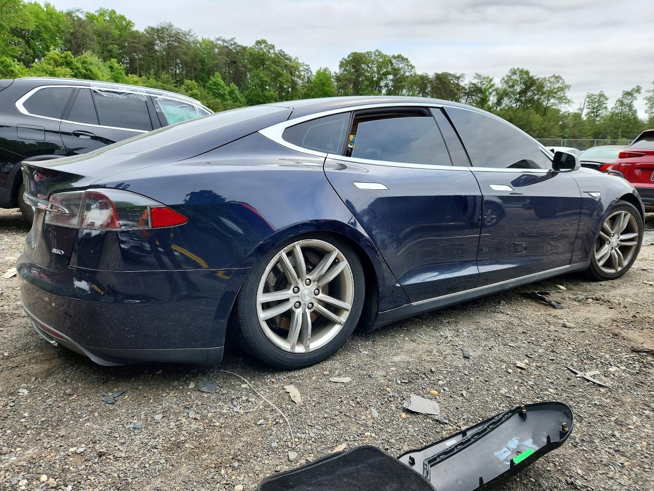 2015 Tesla Model S VIN 5YJSA1H22FFP74892 COPART salvage auction — Front End, VA - CERTIFICATE OF TITLE, sold $3,250 on 2026-07-01 (photo 3)