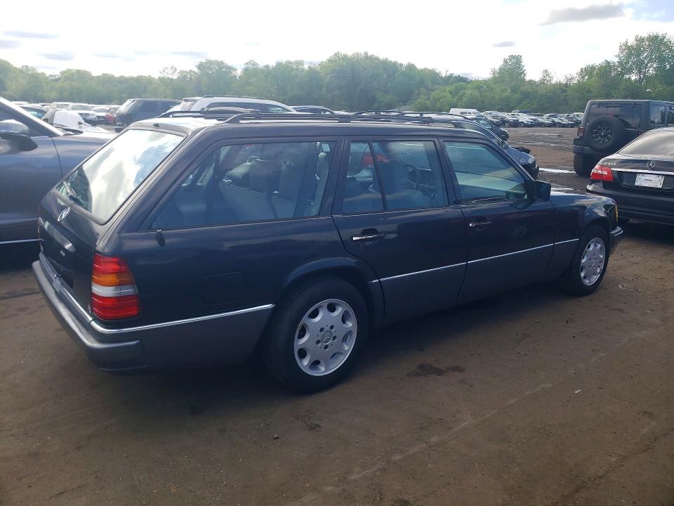 1994 Mercedes-benz E-class VIN WDBEA92E4RF285312 COPART salvage auction — NORMAL WEAR, Ct - Cert Of Title-Salvage, sold $3,500 on 2026-07-08 (photo 3)