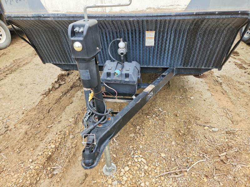 2017 Starcraft autumn ar VIN 1SABS0AJ1H2VA5108 COPART salvage auction — HAIL, KS - CERT OF TITLE-SALVAGE, sold $3,650 on 2026-08-13 (photo 8)