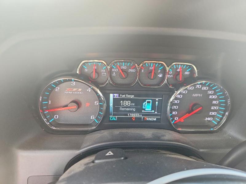2015 Chevrolet Silverado VIN 3GCUKREC6FG175330 COPART salvage auction — SIDE, Tx - Salvage Vehicle Title, sold $4,200 on 2026-07-24 (photo 9)