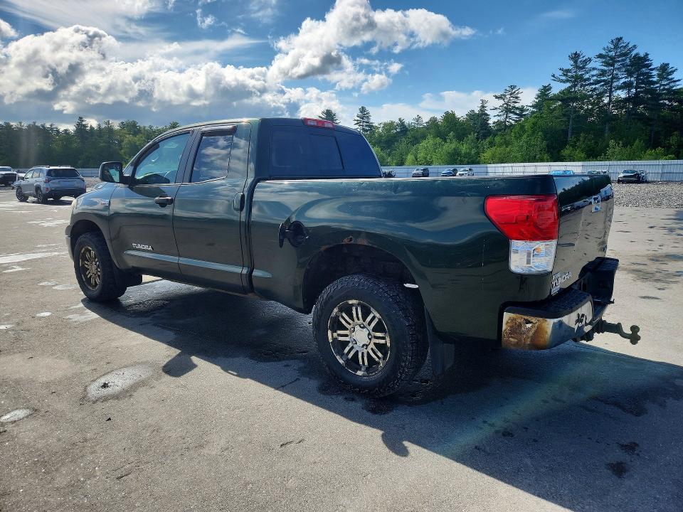 2011 Toyota Tundra VIN 5TFUY5F1XBX182761 COPART salvage auction — NORMAL WEAR, Me - Certificate Of Title, sold $3,900 on 2026-07-10 (photo 2)