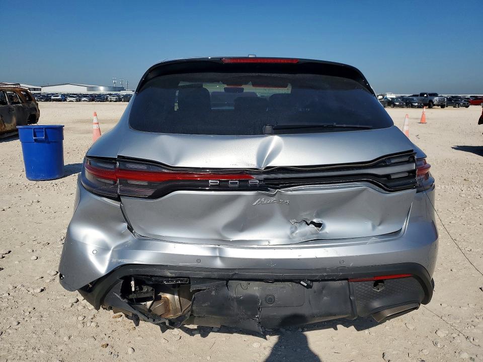 2024 Porsche Macan VIN WP1AA2A58RLB01708 COPART salvage auction — REAR END, Tx - Salvage Vehicle Title, sold $11,500 on 2026-07-02 (photo 6)