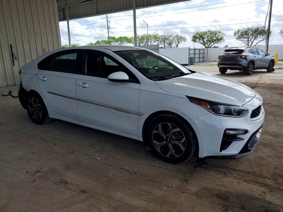 2019 Kia Forte VIN 3KPF24AD4KE022624 COPART salvage auction — REAR END, Fl - Cert Of Title Slvg Rebuildable, sold $2,650 on 2026-07-22 (photo 4)