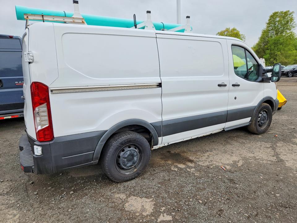 2016 Ford Transit VIN 1FTYE1YM4GKB44053 COPART salvage auction — MINOR DENT/SCRATCHES, Ma - Certificate Of Title, sold $475 on 2026-07-10 (photo 3)