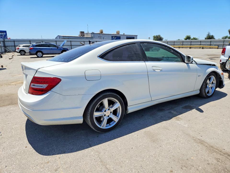 2012 Mercedes-benz C-klasse VIN WDDGJ4HBXCF920881 COPART salvage auction — FRONT END, Ca - Salvage Certificate, sold $525 on 2026-07-10 (photo 3)