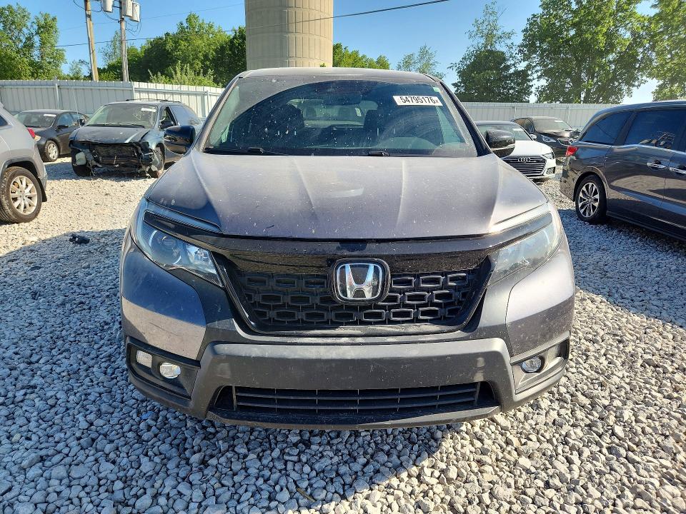 2021 Honda Passport VIN 5FNYF8H56MB009776 COPART salvage auction — SIDE, Mi - Scrap Certificate Of Title, sold $4,750 on 2026-07-02 (photo 5)