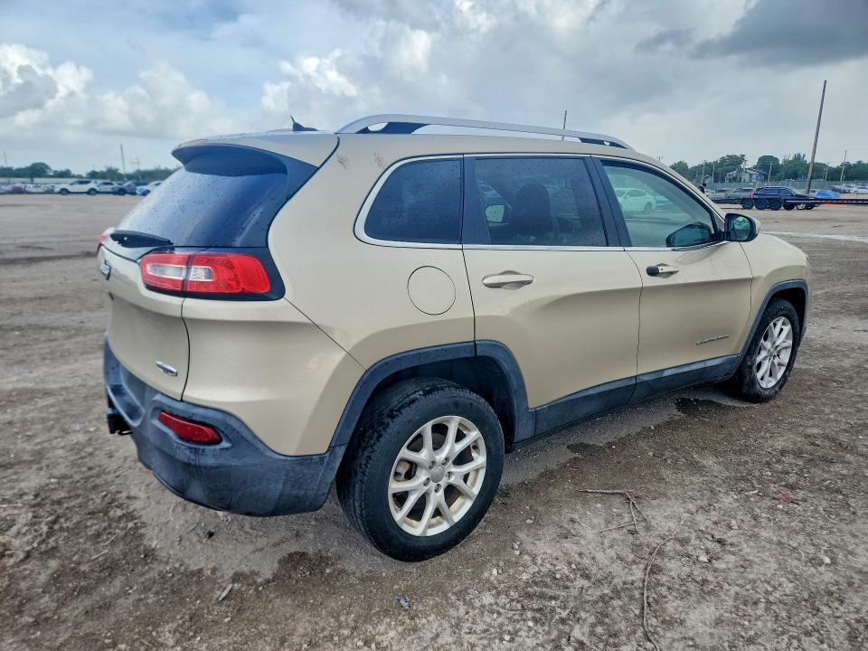 2014 Jeep Cherokee VIN 1C4PJLCB8EW252934 COPART salvage auction — MINOR DENT/SCRATCHES, Fl - Certificate Of Title (P), sold $500 on 2026-07-09 (photo 3)