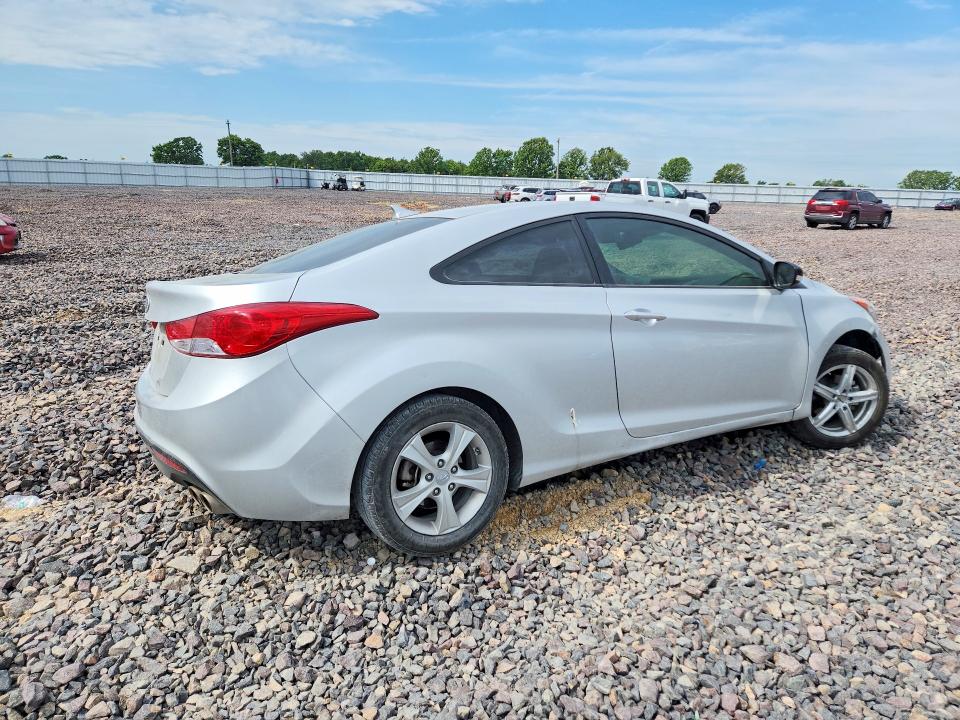 2013 Hyundai Elantra VIN KMHDH6AE4DU007244 COPART salvage auction — FRONT END, MO - SALVAGE CERTIFICATE OF TITLE, sold $925 on 2026-07-08 (photo 3)