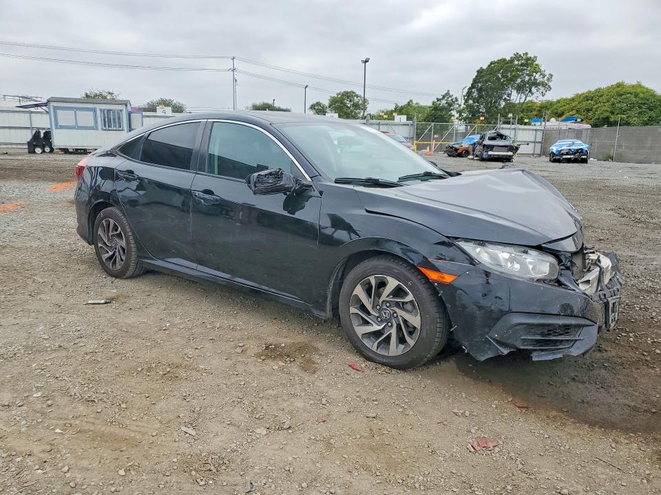 2018 Honda Civic VIN 2HGFC2F77JH510779 COPART salvage auction — FRONT END, CA - SALVAGE CERTIFICATE, sold $2,500 on 2026-07-02 (photo 4)