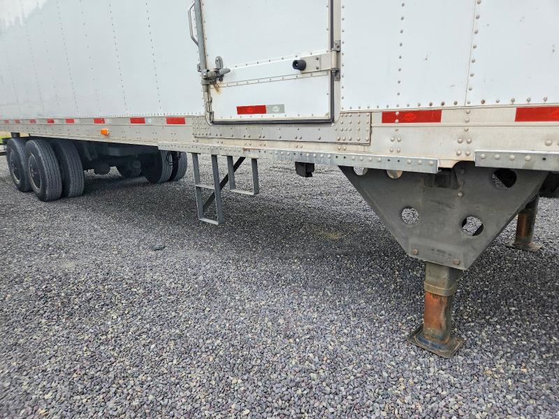 2015 Utility trailer manufacture Trailer VIN 1UYVS2484FM408337 COPART salvage auction — MINOR DENT/SCRATCHES, IL - CERTIFICATE OF TITLE (P), sold $2,950 on 2026-07-07 (photo 9)