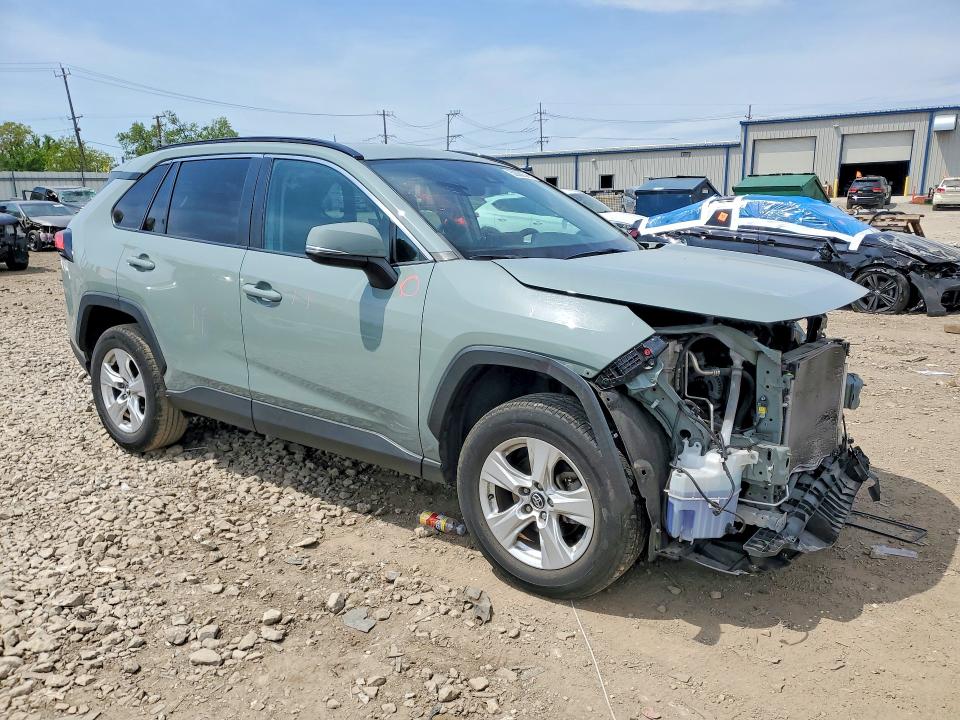 2020 Toyota Rav 4 VIN 2T3W1RFV3LC060645 COPART salvage auction — FRONT END, IL - SALVAGE CERTIFICATE, sold $8,600 on 2026-07-03 (photo 4)