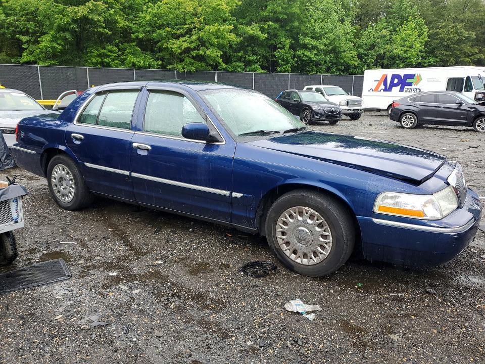 2004 Mercury Grand marquis VIN 2MEFM74W04X618396 COPART salvage auction — REAR END, MD - CERT OF SALVAGE > 75% DAMAGE, sold $200 on 2026-07-28 (photo 4)