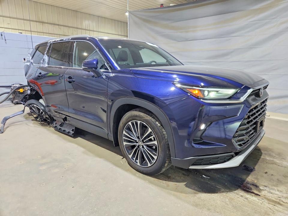 2026 Toyota Highlander VIN 5TDADAB50TS037381 COPART salvage auction — REAR END, Nh - Cert Of Title-Salvage, sold $1,250 on 2026-07-23 (photo 4)