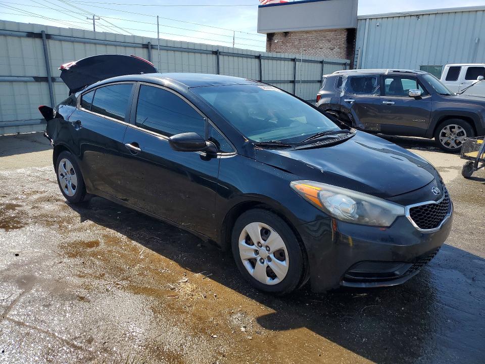 2016 Kia Forte VIN KNAFK4A66G5601910 COPART salvage auction — REAR END, Al - Cert Of Title-Salvage Title, sold $225 on 2026-07-09 (photo 4)