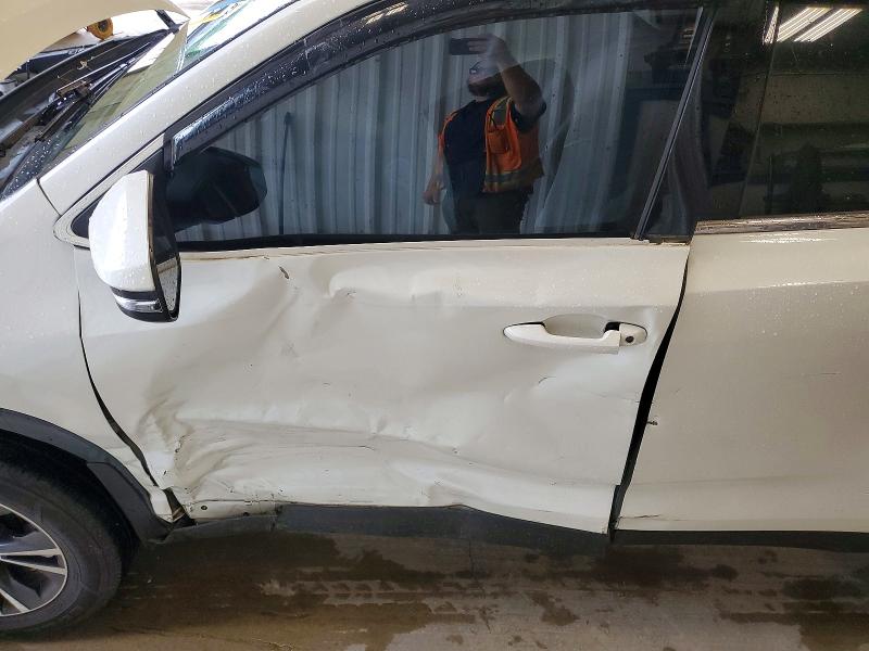 2019 Toyota Highlander VIN 5TDZZRFH7KS356119 COPART salvage auction — SIDE, AR - CERT OF TITLE-SALVAGE, sold $1,350 on 2026-07-27 (photo 7)